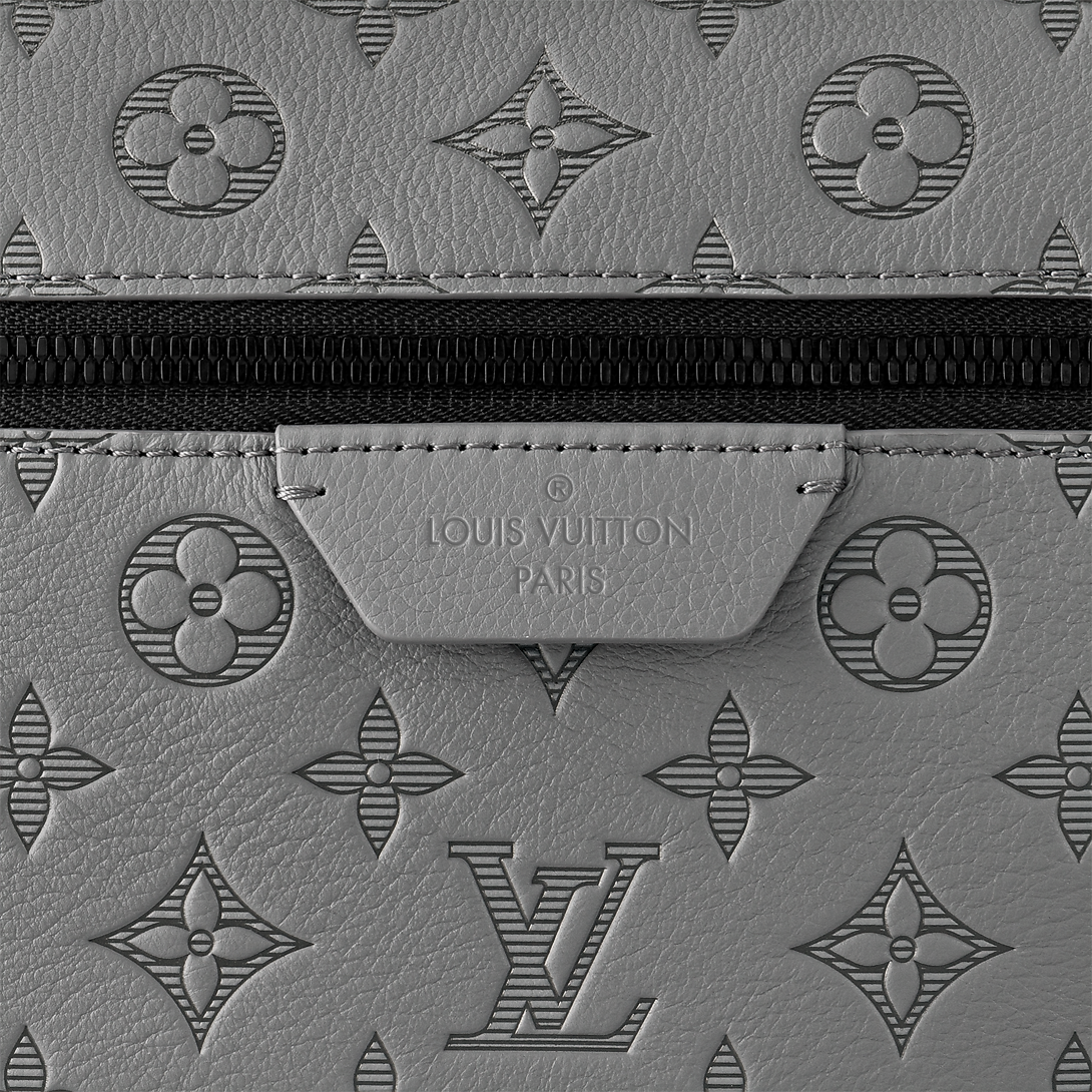 Sac Ă dos Discovery PM Monogram Shadow Gris