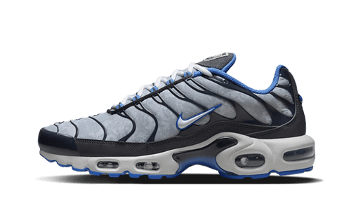 NikeĀ® Air Max Plus SE Social FC